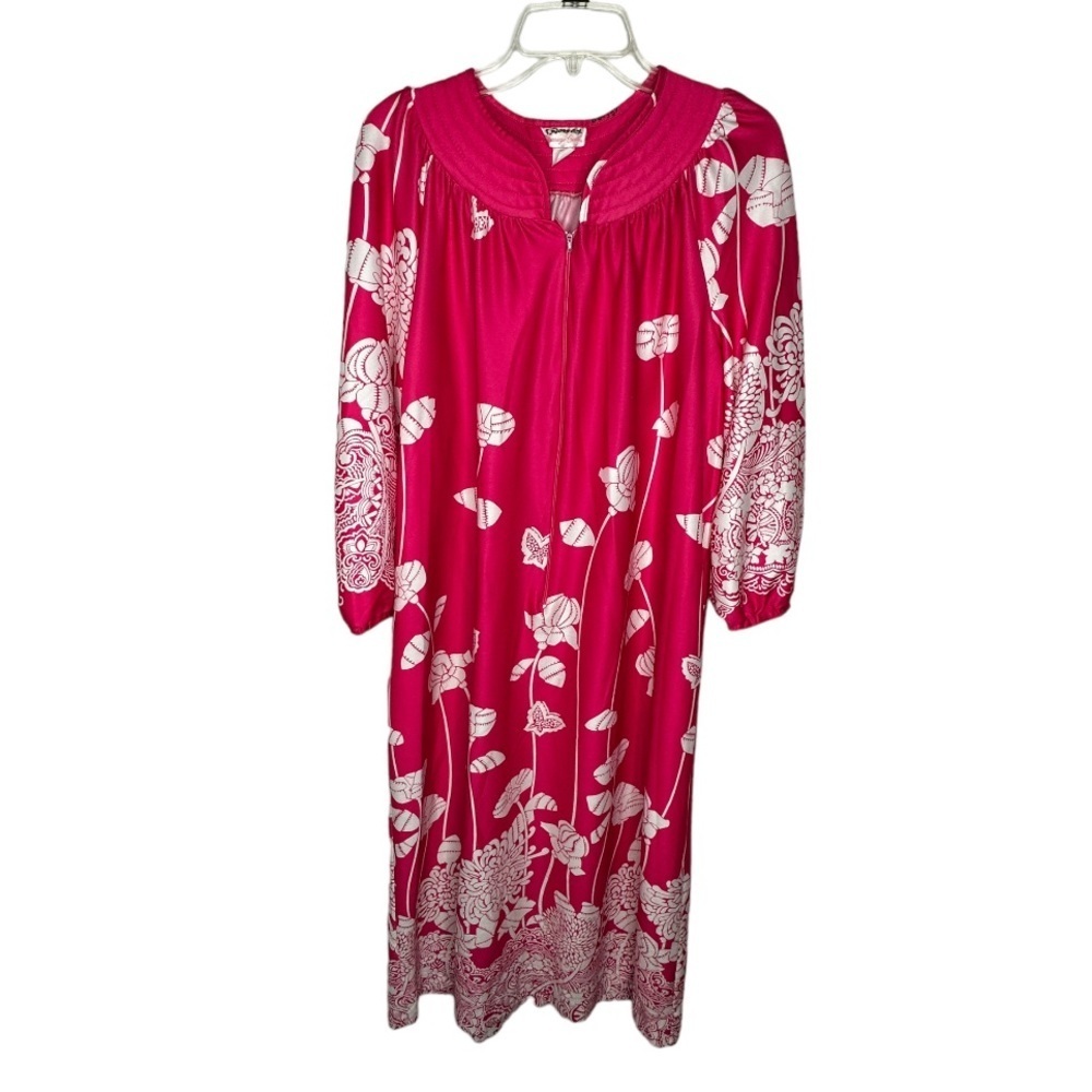 Vintage Carriage Court‎ Polyester House Coat